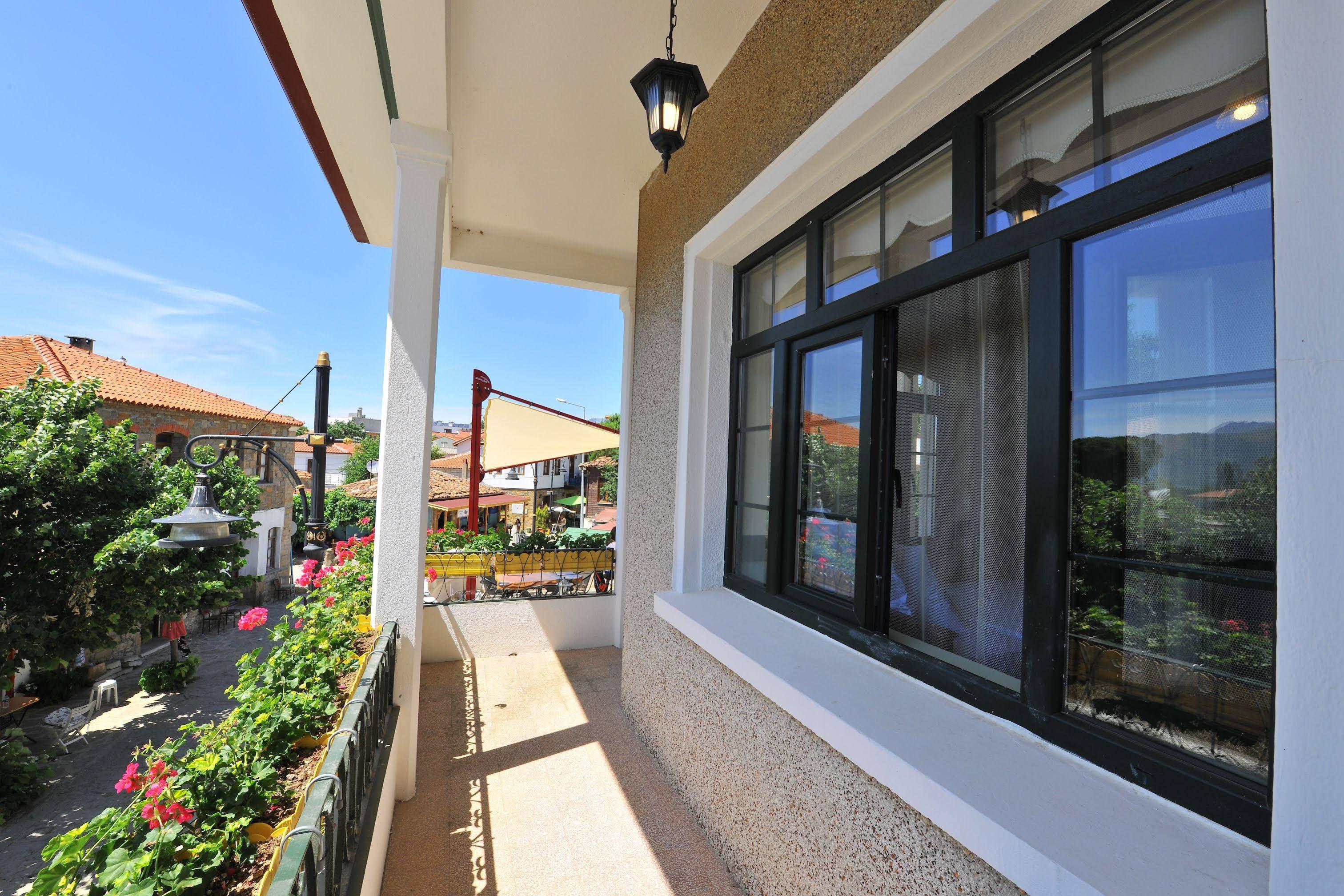 Petrino Goekceada Hotel&Kitchen İmroz Екстериор снимка